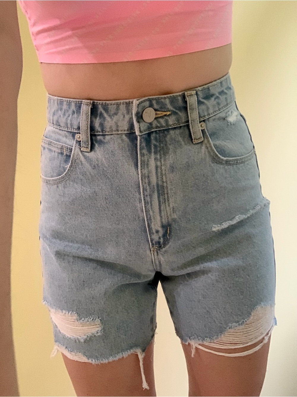 ABrand NWOT Claudia cut offs